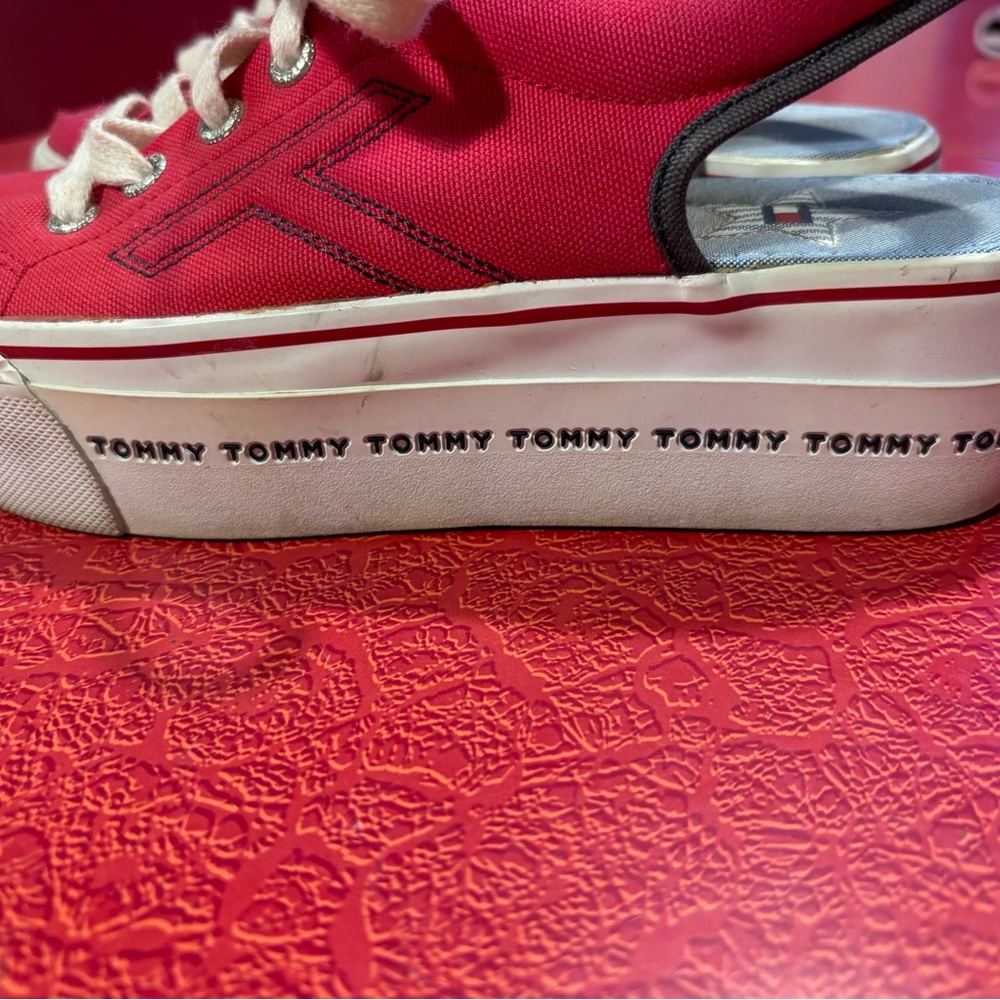 TOMMY HILFIGER Vintage Sling- Back Shoe - Picture 1 of 9